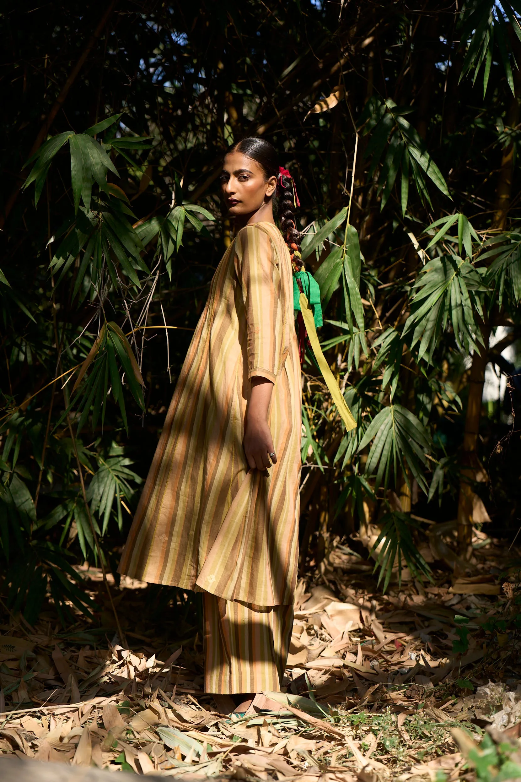 Akna Hand woven stripe jamdani kurta & Pant set