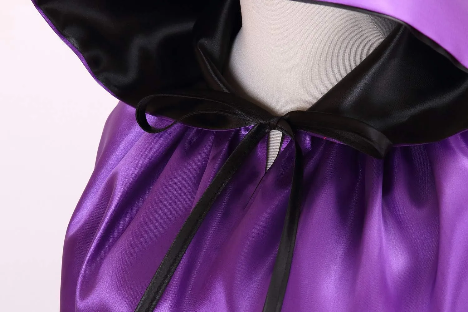 Unisex Reversible Hooded Cloak Cape For Christmas Halloween Party Vampires Cosplay Costumes