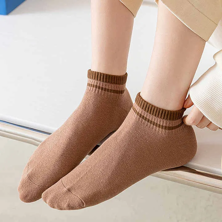 Women's Contrast Stripe Design-جوارب نسائية قصيرة