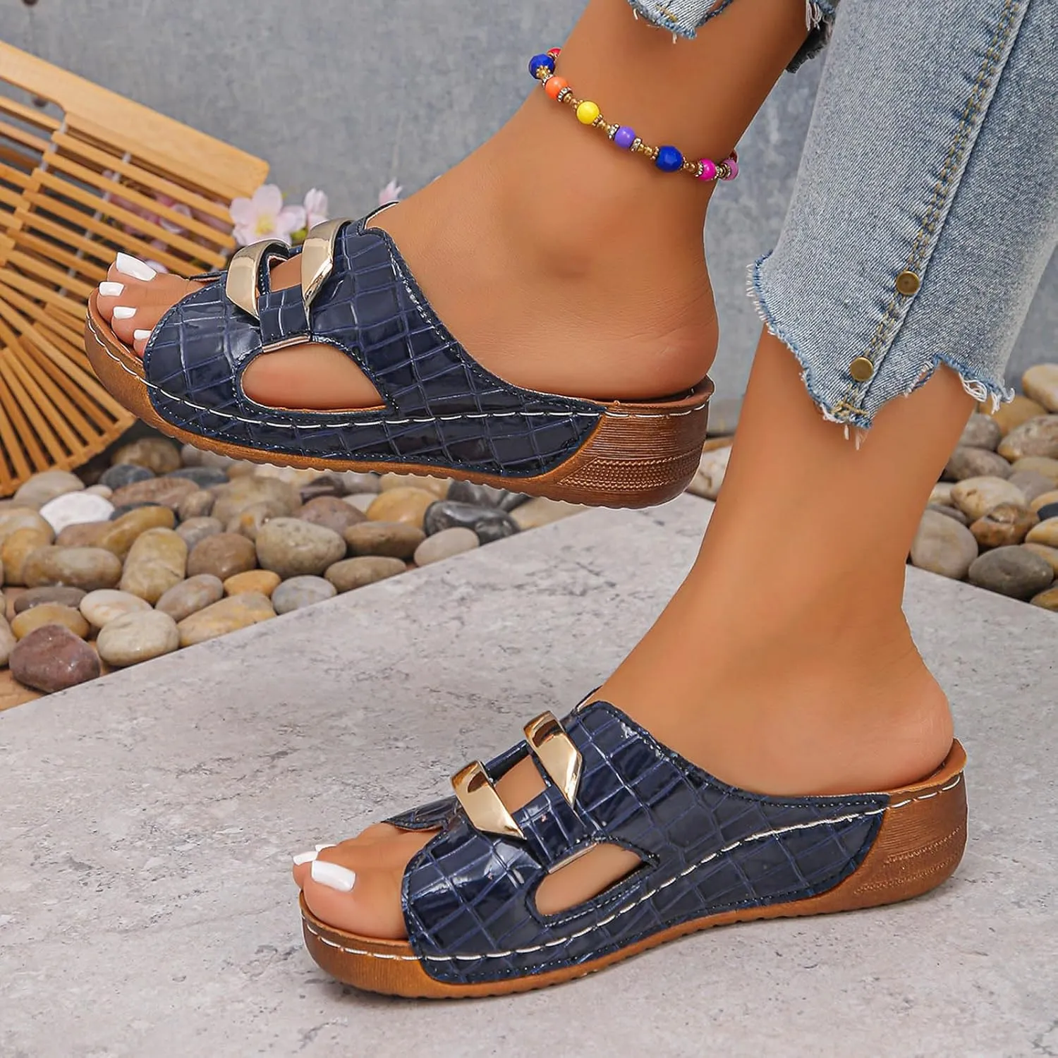 ZSpzx Women Wedge Sandals 2025,Fashion Sparkly Bling Leather Non-Slip Walking Footwear Arch Support Beach Vacation Slippers Summer Breathable Comfortable Peep Toe Soft Cushion Casual Shoe Daily Wear